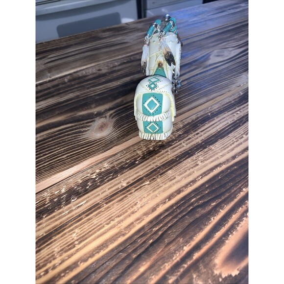 Native American Turquoise Feather Dreamcatcher Motorcycle Resin Figurine Decor - Picture 4 of 10